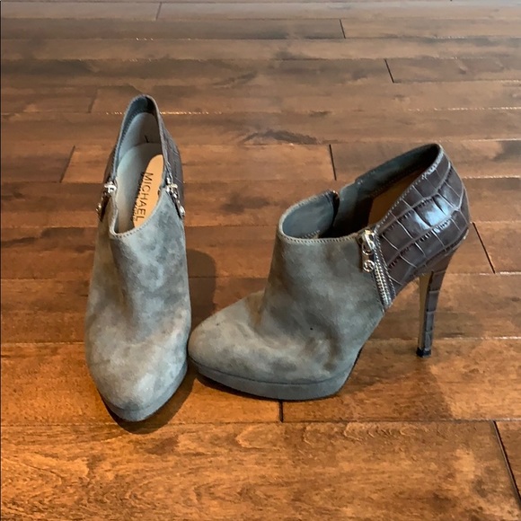 Michael Kors ankle boots - Picture 1 of 2